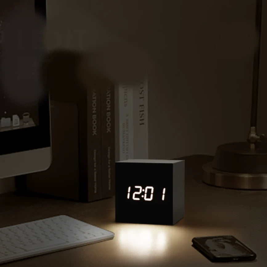 Minimalist Wooden LED Table Clock – Modern Alarm Clock with Voice Control & Temperature Display