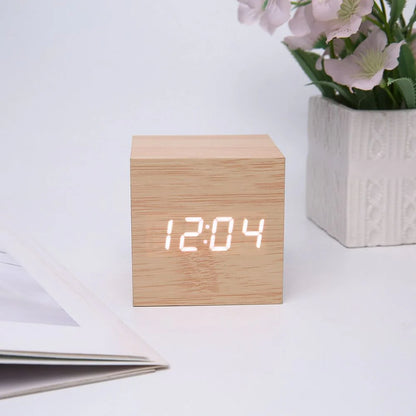 Minimalist Wooden LED Table Clock – Modern Alarm Clock with Voice Control & Temperature Display